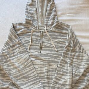 american eagle zebra quarter zip hoodie